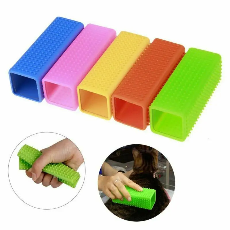 Deshedding Glove — Pull Loose Fur Off in Minutes (Pets Love It)